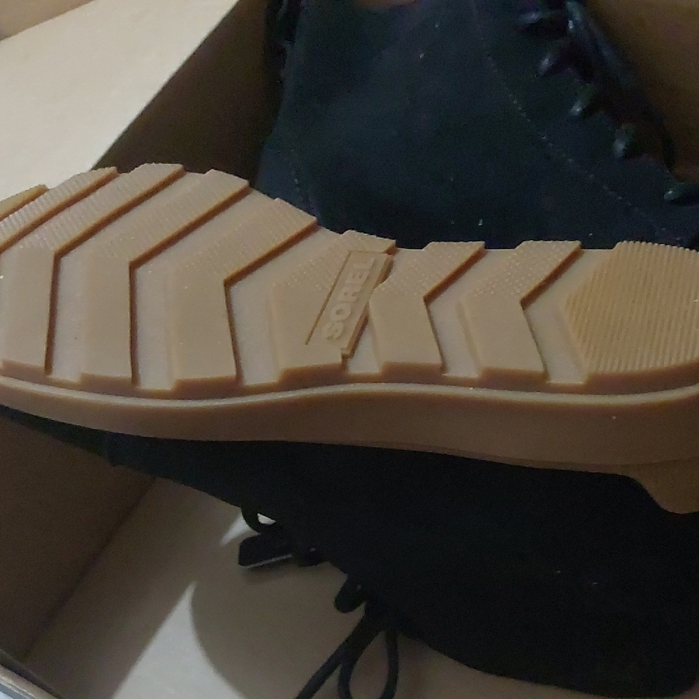 SOREL Evie II Lace Women's Boots Black/Gum 2 : 7.5 B - Medium, Leather - Picture 5 of 5